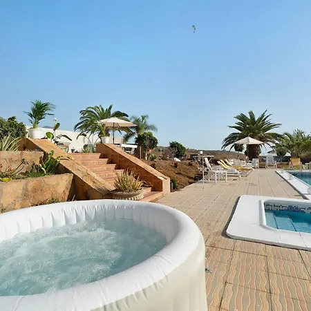 Luxury El Mirador אדחה
